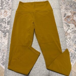 Athleta Gold Transend high rise  7/8 Leggings